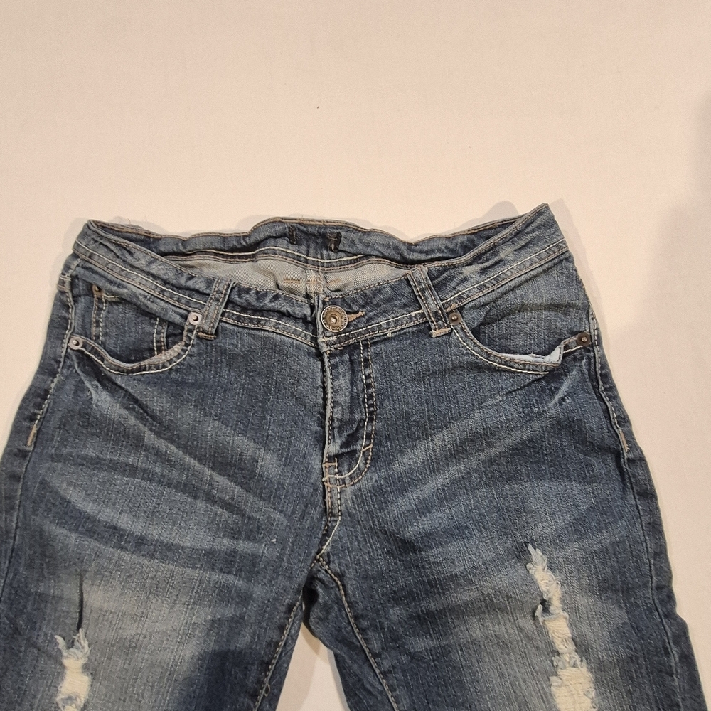 Jeans - Picture 2 of 5